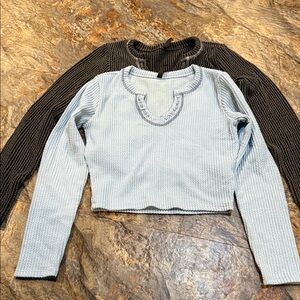 Girls size small Ribbed Long Sleeve Tops - Black and Light Blue